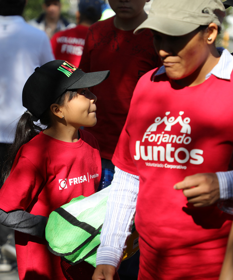 ReforestaciÃ³n en parque clouthier